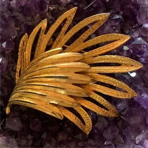 Vintage Gold Leaf Statement Brooch, Unmarked